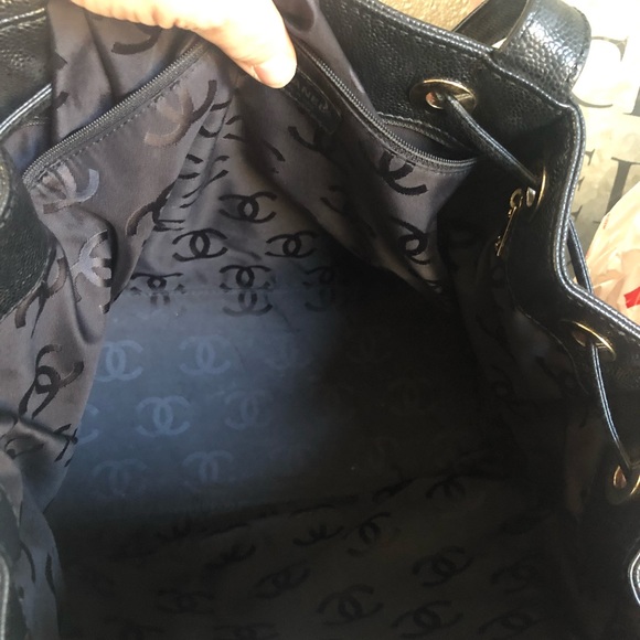 Chanel 2002 Drawstring Tote - Picture 7 of 15